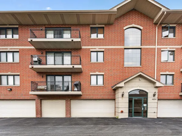 6850 W Winding Trl Unit 306, Oak Forest, IL 60452