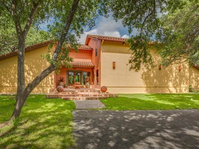 100 Cabin Path St, Hill Country Village, TX, 78232