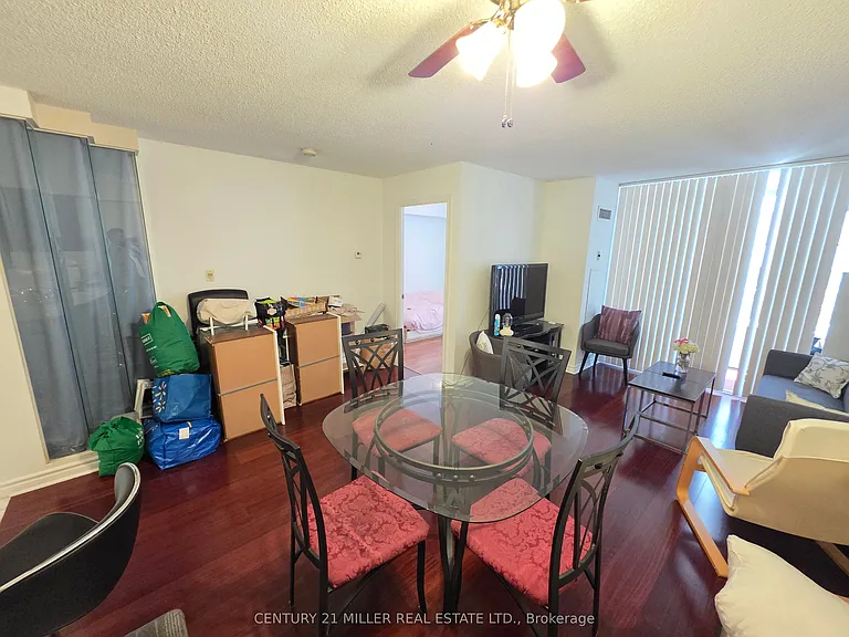 801 Bay St #202 — Photo 13