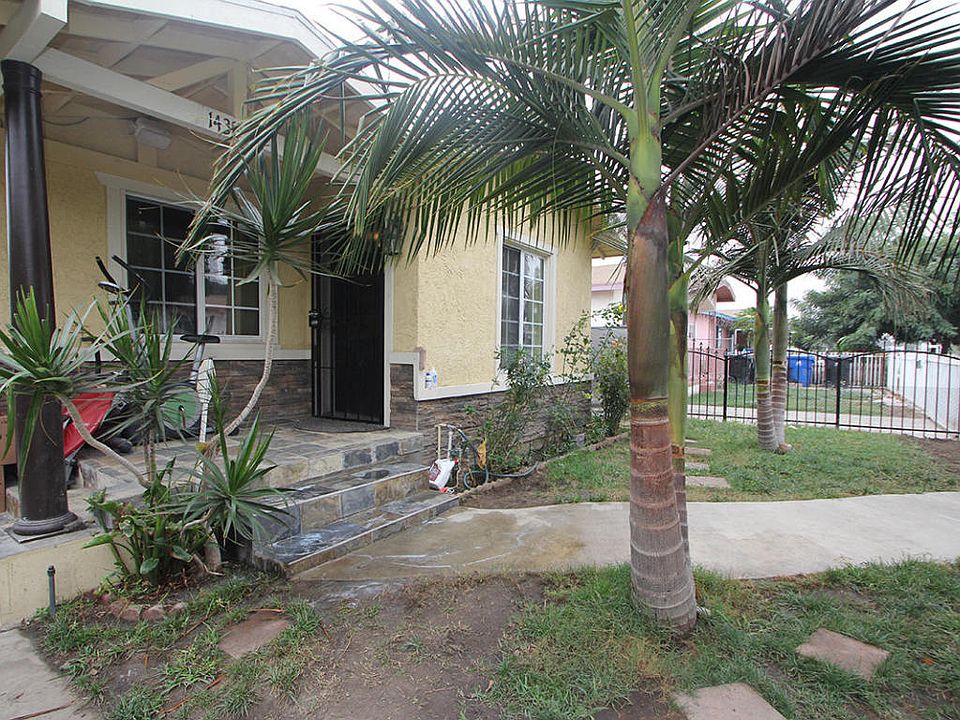 1st image of 1438 W 67th St