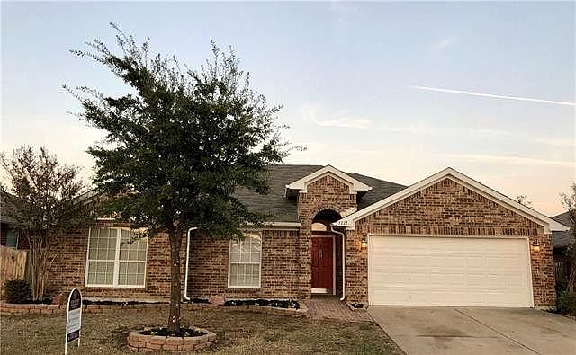 1st image of 7227 Fossil Lake Dr