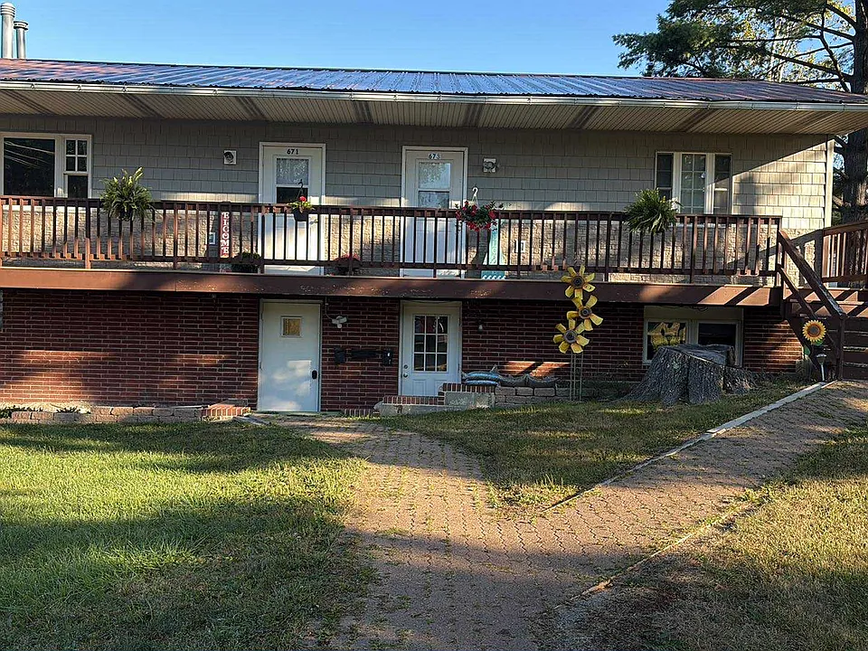 Front of apartment building