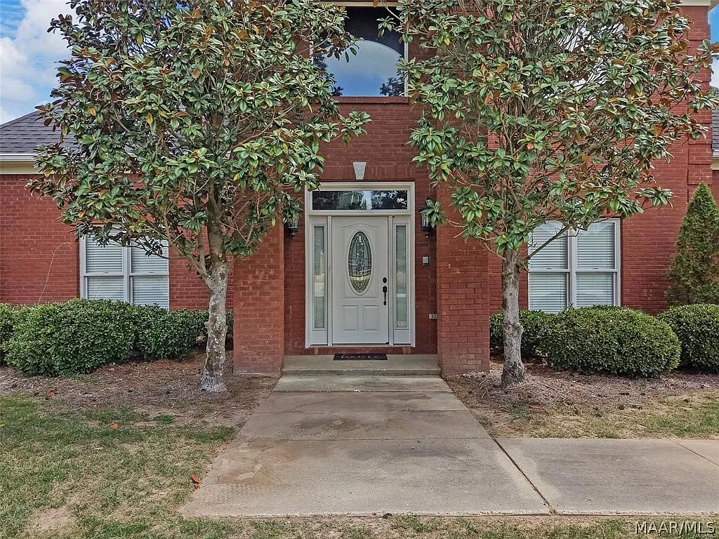 5 bed, 6.0 bath, 3786 sqft, $4,175 — Photo 4