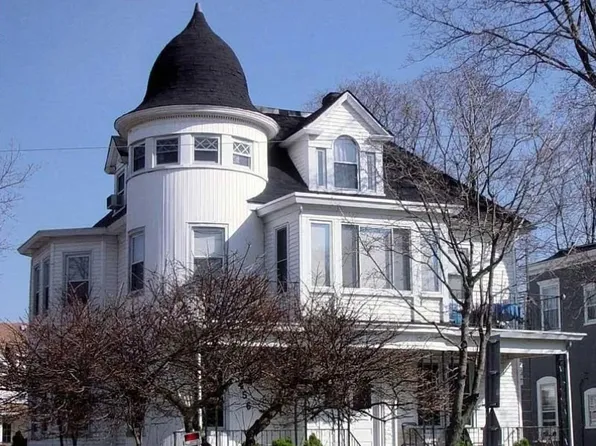 (undisclosed Address), Dobbs Ferry, NY 10522