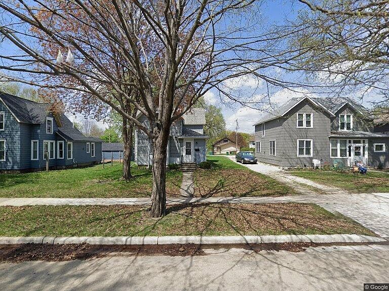 1st image of 420 W College St