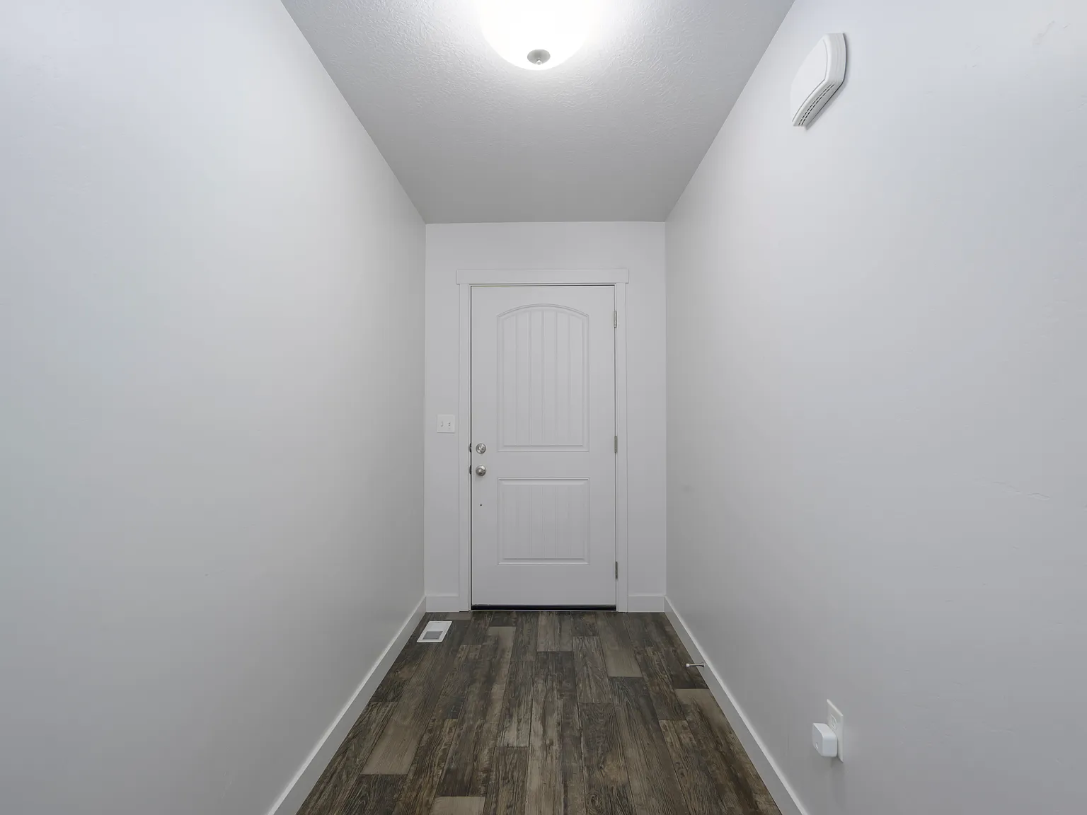 4 bed, $719 — Photo 4