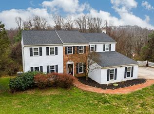 16 Stirrup Ln, Thornton, PA 19373