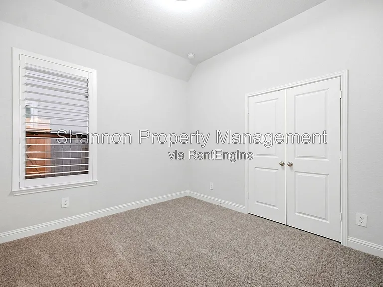 7631 Cattail Shallows Ln — Photo 38