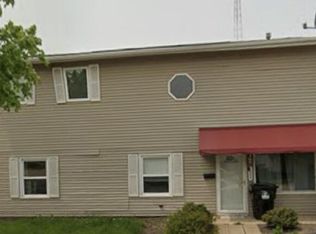 1660 Orchard St, Racine, WI 53405