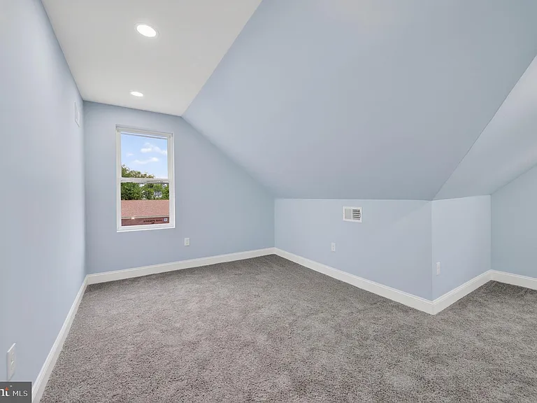 5306 Ethelbert Ave — Photo 31