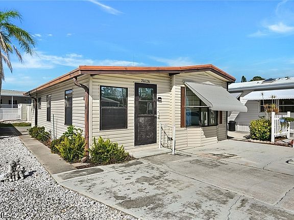 3rd image of 20124 Plum Tree Ln
