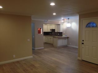 2704 Via Colina #9, Fullerton, CA 92835
