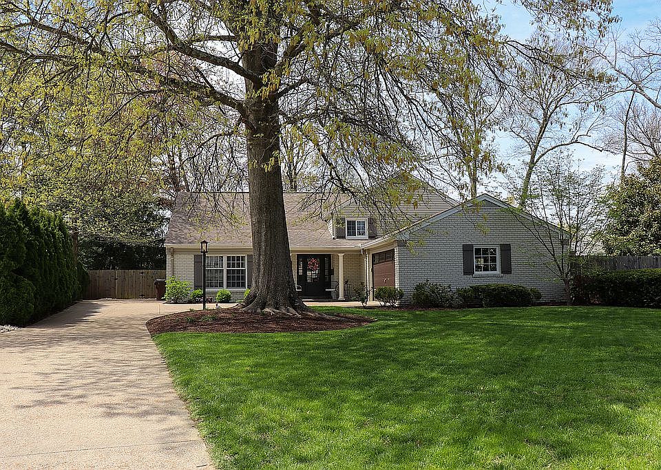 1st image of 7931 Schoolhouse Ln