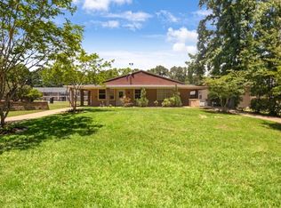 Welcome to Oxford Pointe Apartments Comfortable Living with a Country Charm in Tyler, TX, Tyler, TX 75702