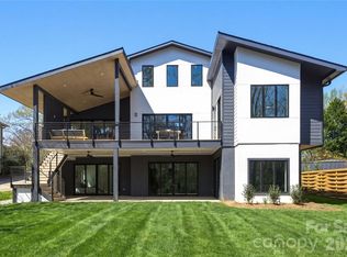 1423 S Wendover Rd, Charlotte, NC 28211