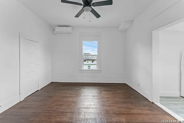 146 Fairview Ave #2-3 — Photo 6