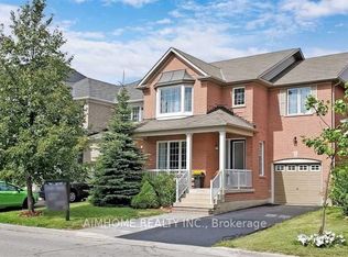 142 Alfred Smith Way, Newmarket, ON L3X3B9