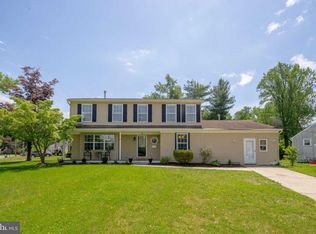 2 Holly Rd, Stratford, NJ 08084