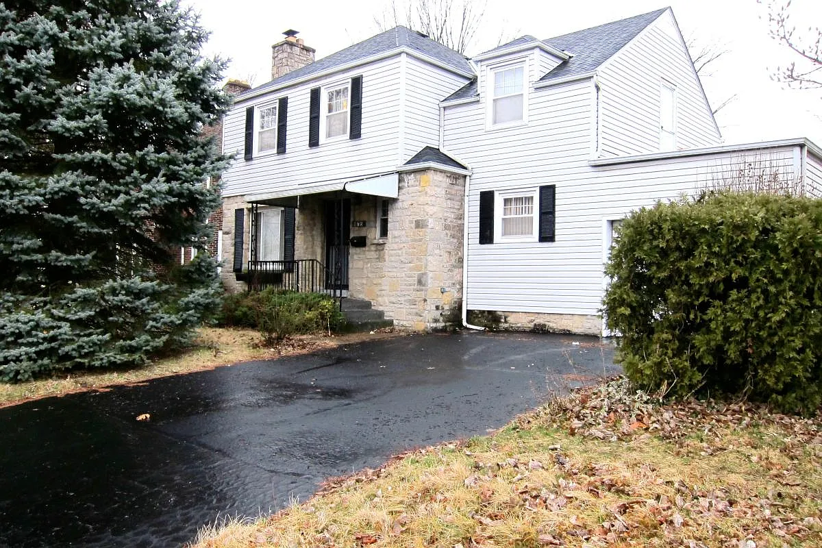 175 S James Rd photo 1