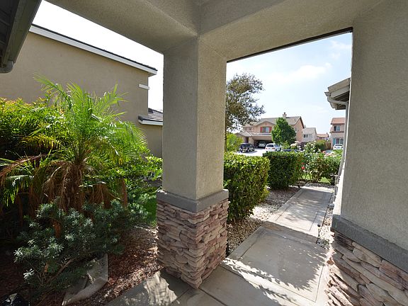 4th image of 7593 Yellow Iris Ct