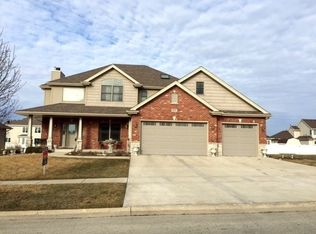 2047 Flagstone Ave, Bourbonnais, IL 60914