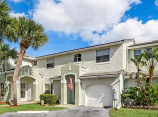 4838 Grapevine Way, Davie, FL 33331