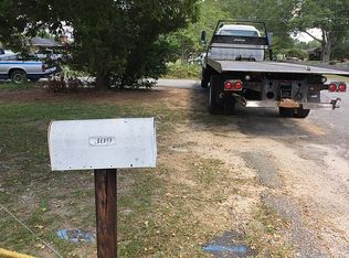 309 Blanding St, Batesburg, SC 29006