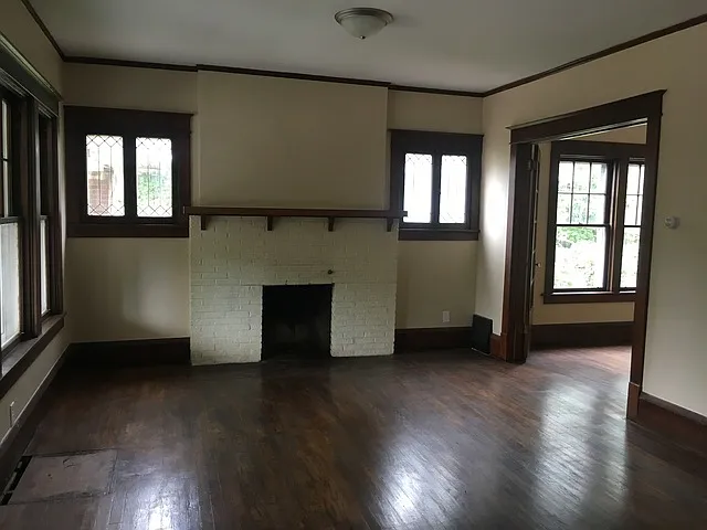 208 s Prospect - 1 — Photo 4