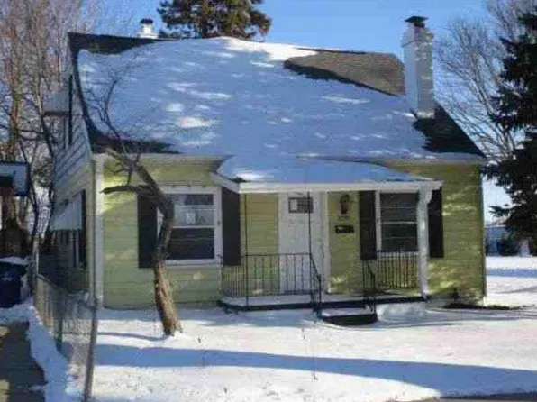 3300 20th St, Racine, WI 53405