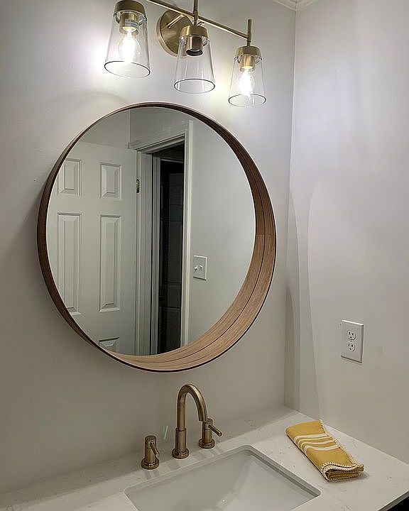 1st image of 2562 Sunbury Cir