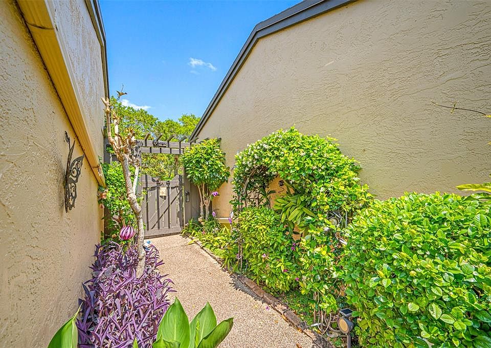 Randolph Farms Condominiums 13300 Indian Rocks Rd Largo FL Zillow