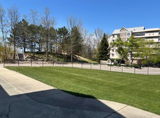 320 Lake St, Saint Joseph, MI 49085