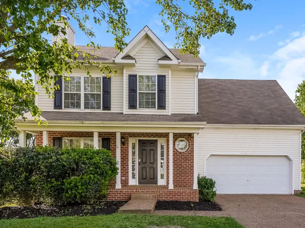 2817 Sutherland Dr, Thompsons Station, TN 37179