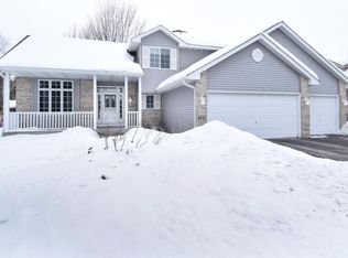 4641 Impatiens Ct N, Brooklyn Park, MN 55443