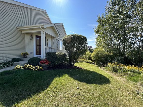 3rd image of 1554 Prescott Dr