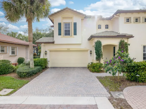 555 Tomahawk Court, Palm Beach Gardens, FL 33410