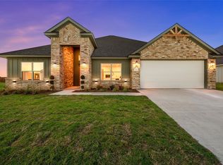 1337 Red Rock Rd, Hewitt, TX 76643