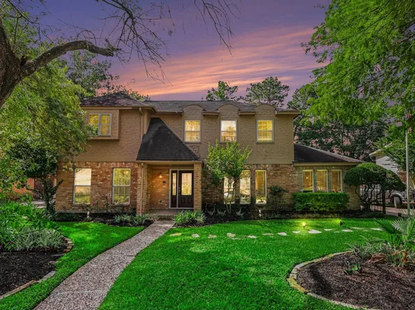 6711 Campden Dr, Spring, TX 77379