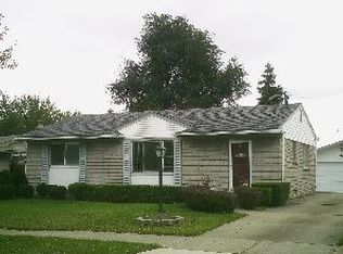 22207 Reinhardt St, Woodhaven, MI 48183