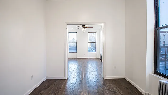 Rented by Nooklyn NYC LLC | media 25