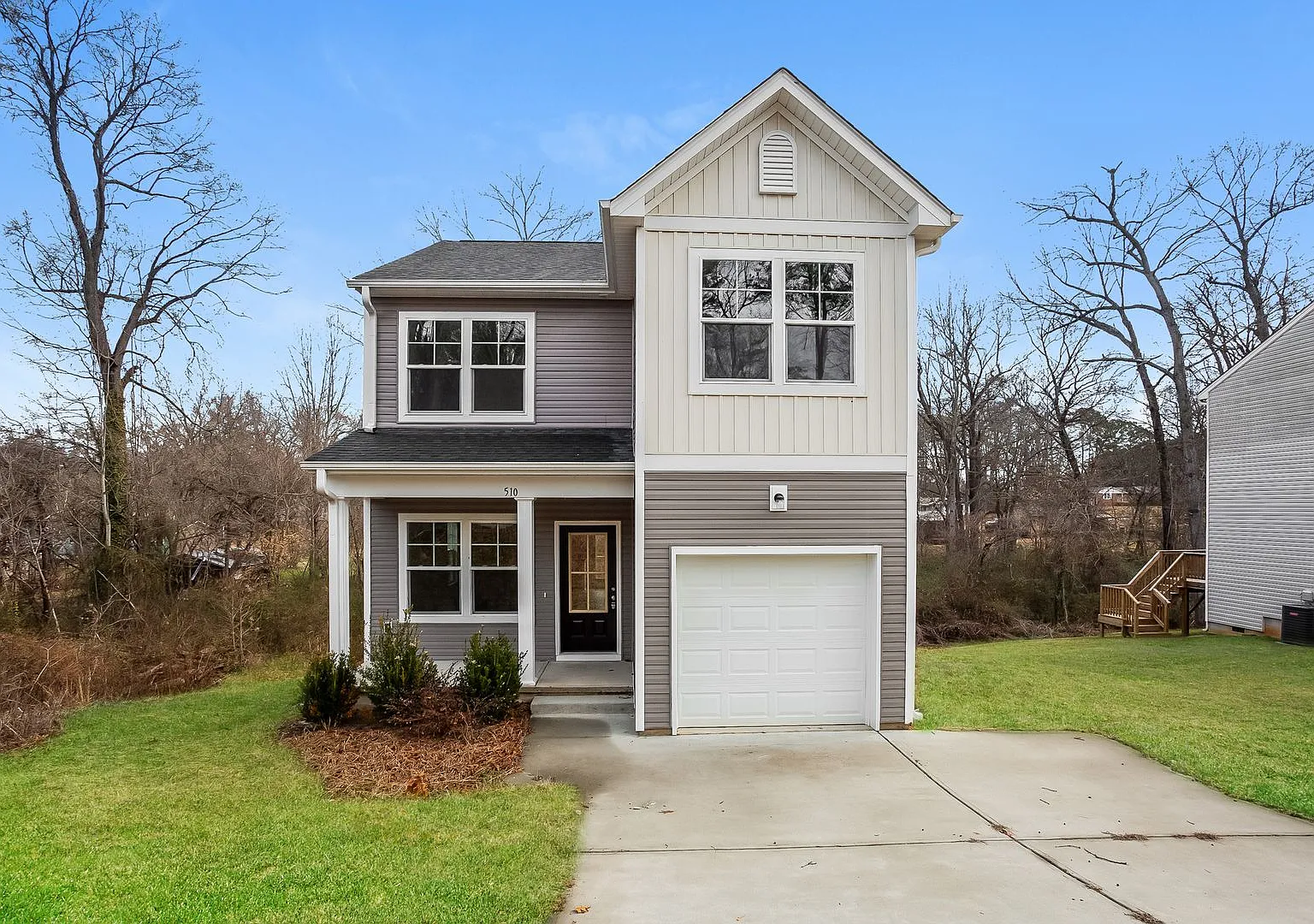 3BR w/ 1-Car Garage near Downtown Salisbury — Photo 1