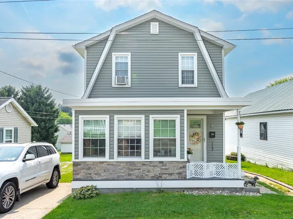 213 Clark St, Belle Vernon, PA 15012