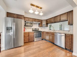 2301 Timber Oaks Rd #2301, Edison, NJ 08820