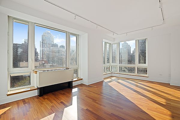 1st image of 300 E 77th St APT 9A