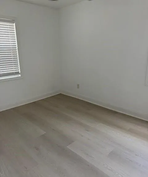 7406 Saint Louis St — Photo 13