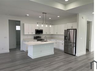 818 Anaconda Ave S, Lehigh Acres, FL 33974