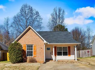 338 Bishop Hicks Ct, Inman, SC 29349