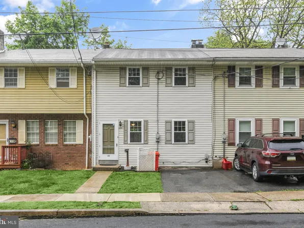 19 Reed St, Mohnton, PA 19540