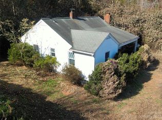 793 Silver Creek Rd, Mill Spring, NC 28756