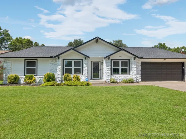 104 S Joshua Ave W, Broken Arrow, OK 74012